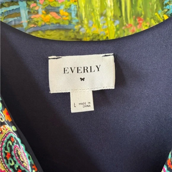 Everly Paisley Multicolor Dress - Picture 2 of 6